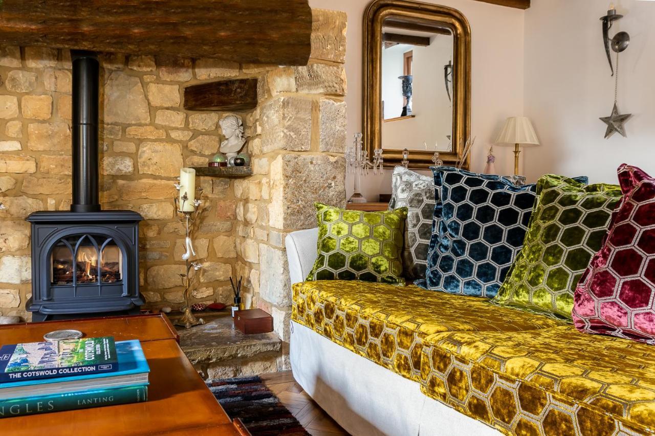 Granary Cottage - Luxury Barn Conversion Weston Subedge المظهر الخارجي الصورة